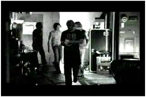 Def Leppard - No Matter What